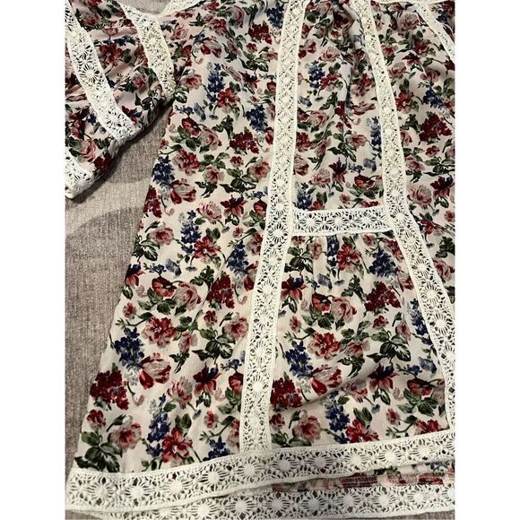 Blue tassel blouse from Anthropologie size small lace cold shoulder - Picture 4 of 8